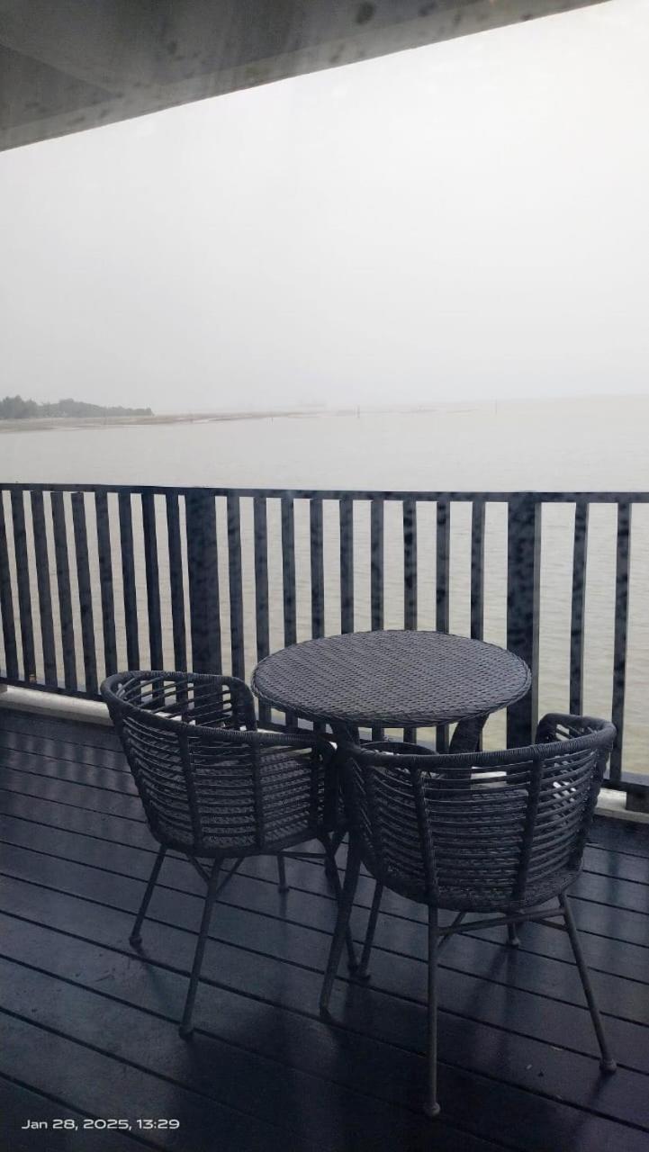 Ark Goldcoast Resort Sepang Exterior foto